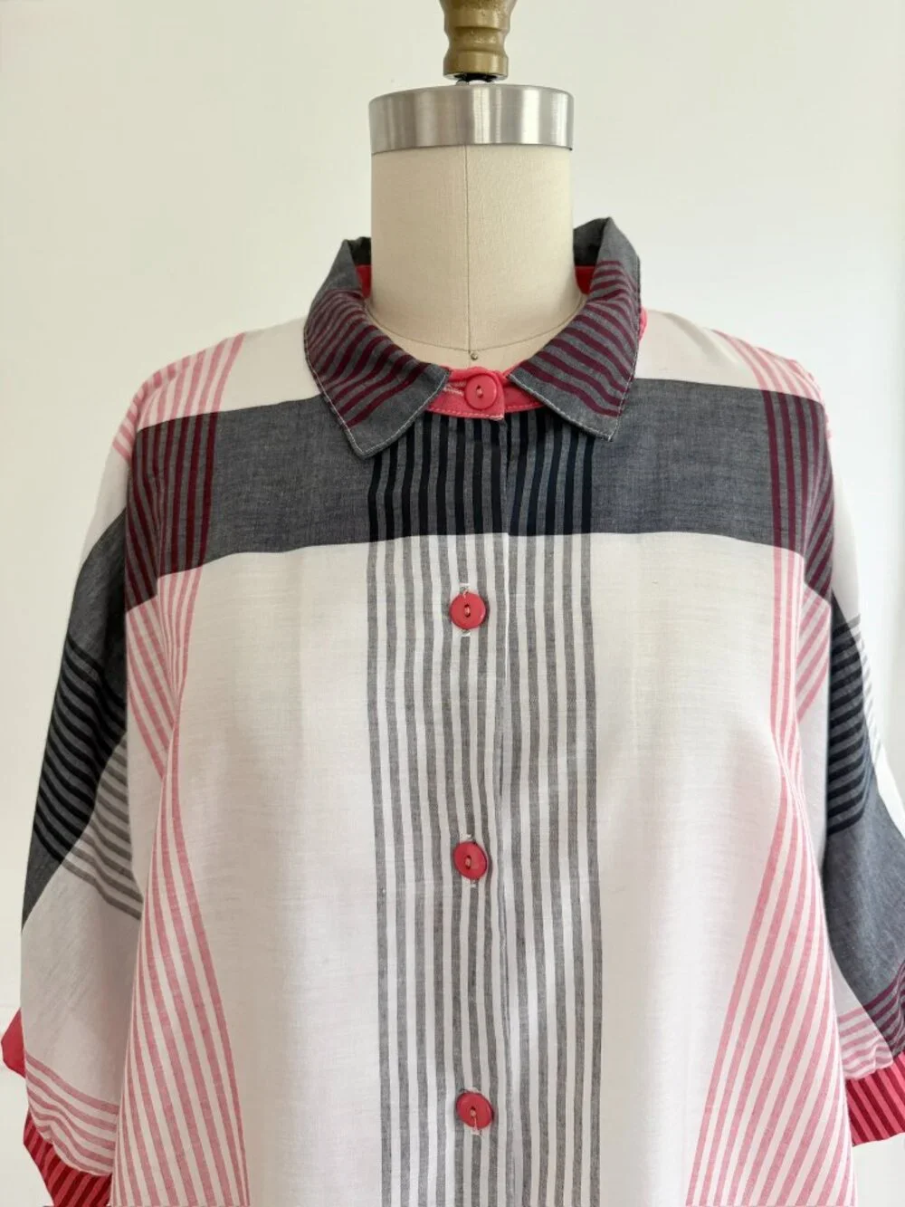 Vintage Plaid Shirt Dress Oversized Button Down Pink Gray White Casual - Picture 2 of 5